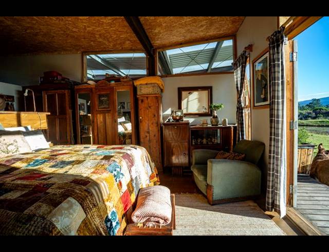 FARM FOR SALE IN THE CRAGS